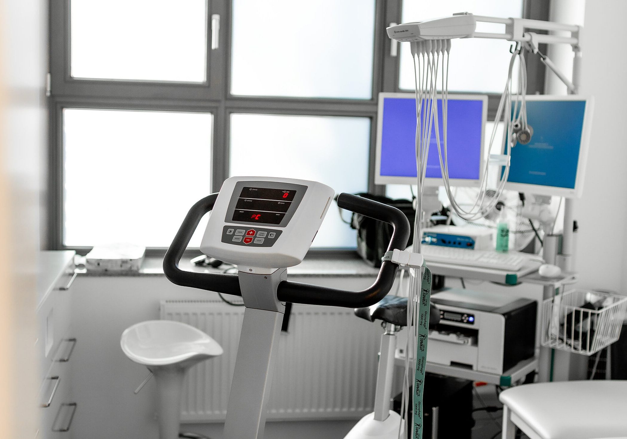 corovital-leverkusen-opladen-kardiologie-sportmedizin-ergometer